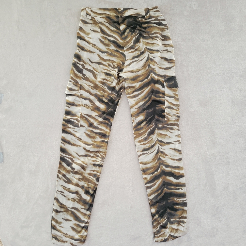 Diega Patrelo Silky Tiger Print Camo Cargo Pants XS - Picture 11 of 13